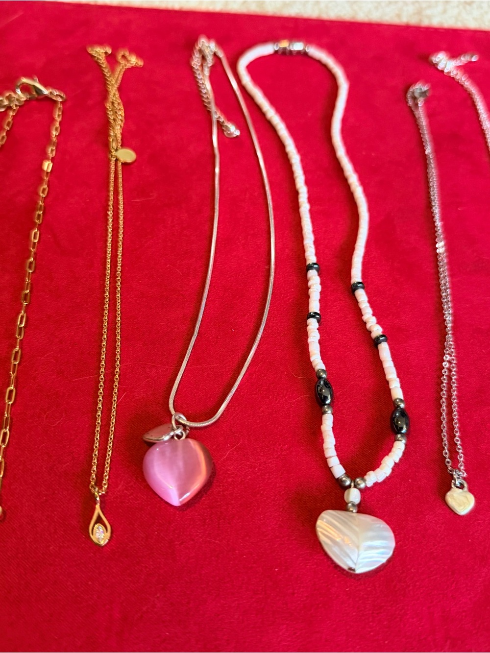 6 different chains Pink, White, Red, silver and gold Pendants / Beaded Necklace